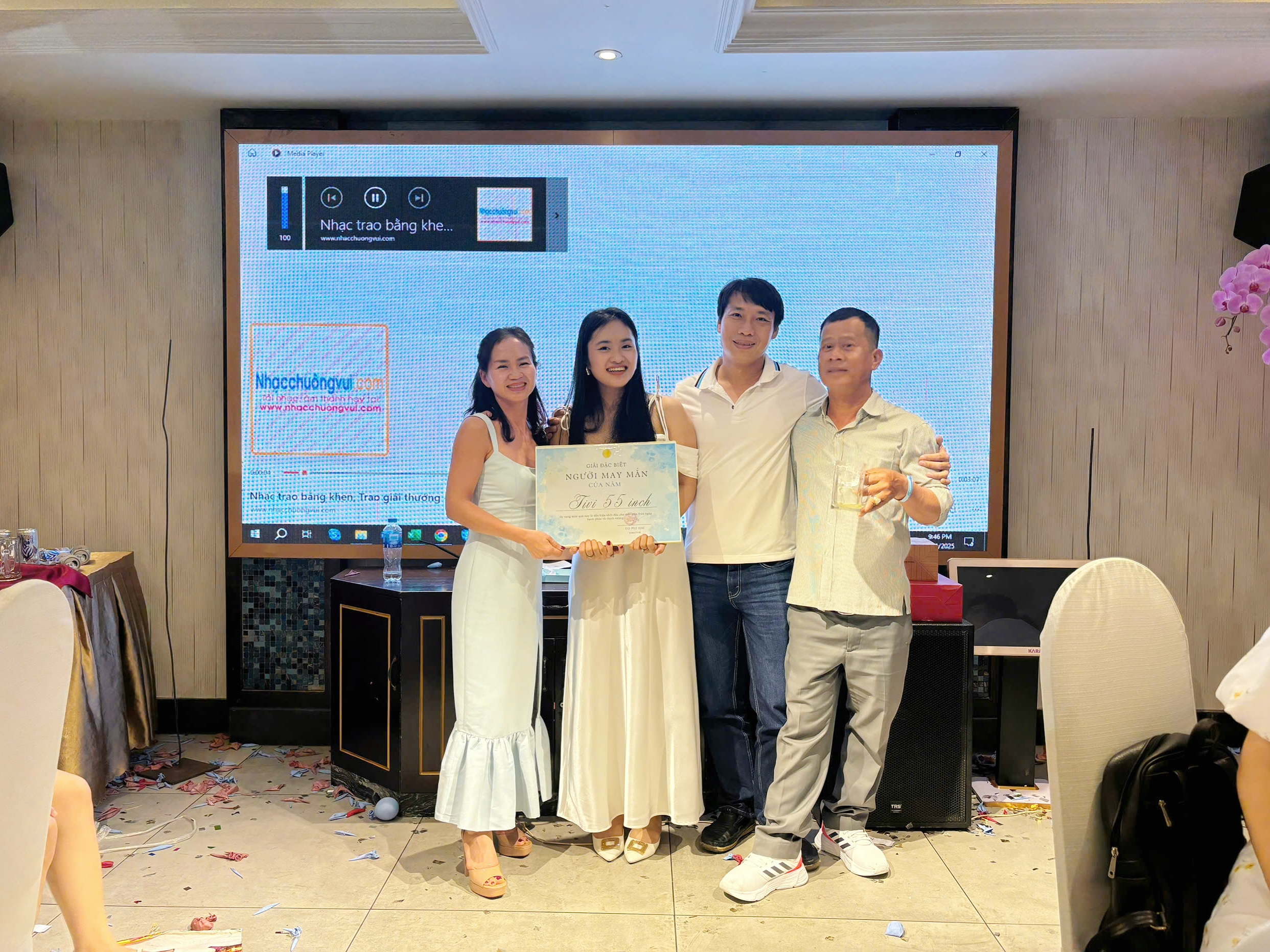 Nhân viên đạt giải đặc biệt của chương trình